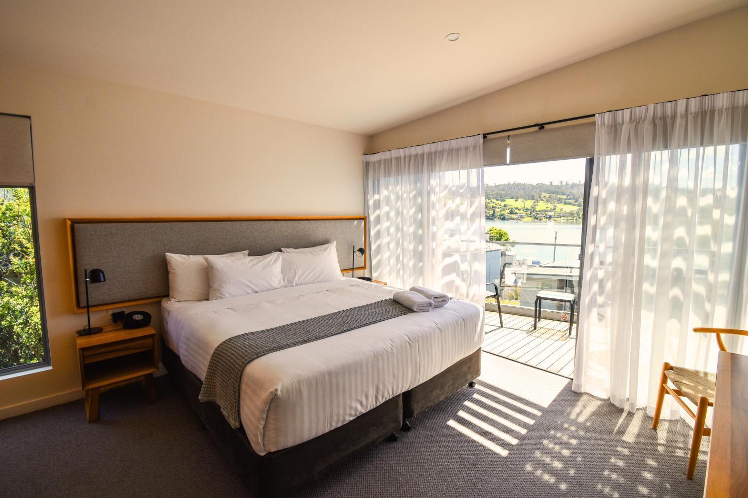 Rosevears Riverview Hotel Экстерьер фото